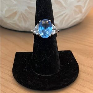 Stunning Oval Cut Blue CZ Flanked by two triangular Clear CZ’s -Sterling…